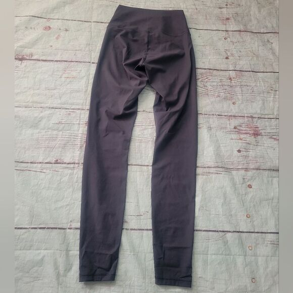 Everlane ReNew Performance Athletic Leggings Size Small - Picture 3 of 5